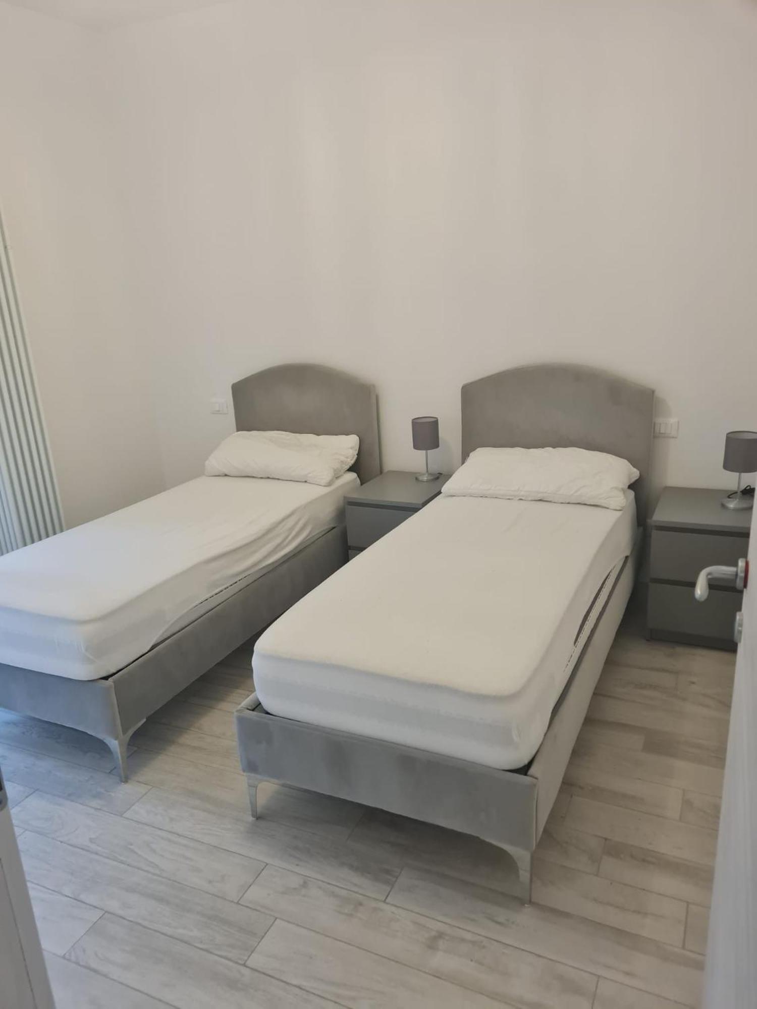 Residence Adriano Lido Adriano Dış mekan fotoğraf